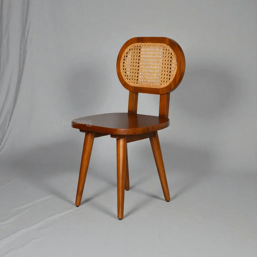 CHAIR 02