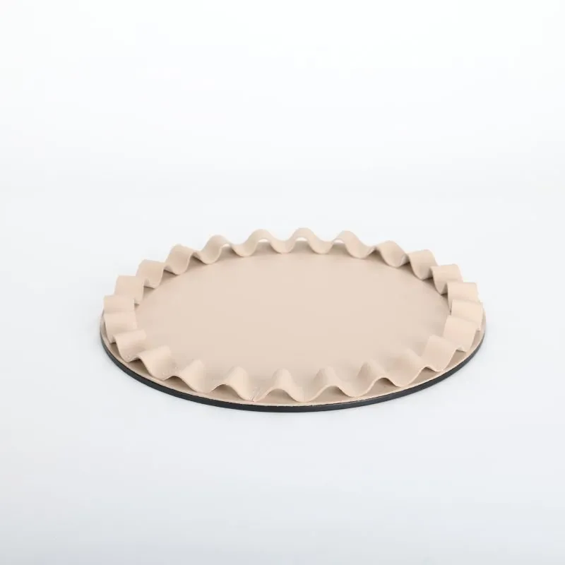 WAVEY LEATHER TREY ROUND