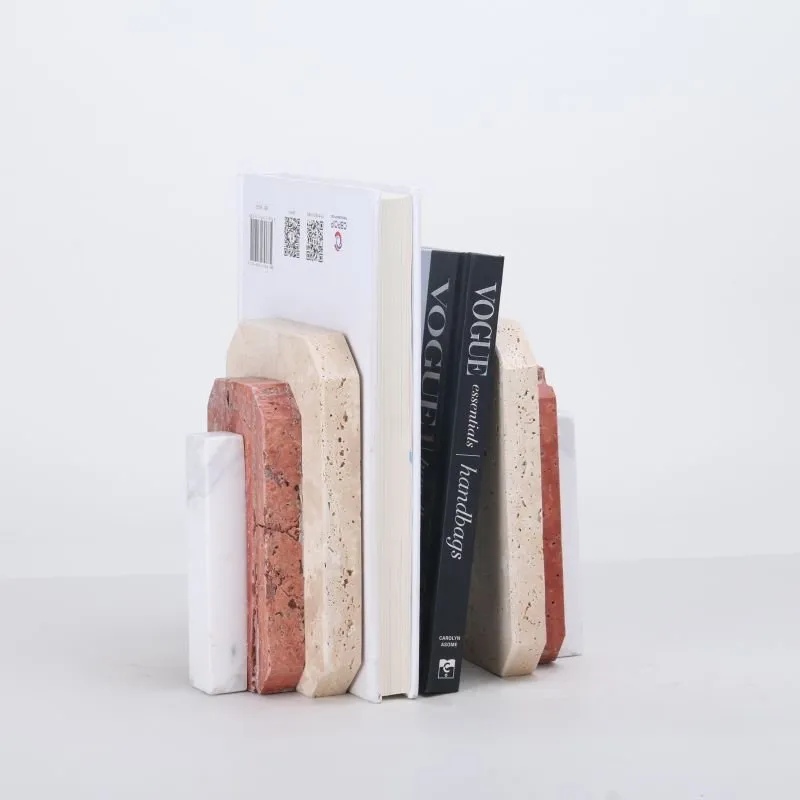 TIRO BOOKEND