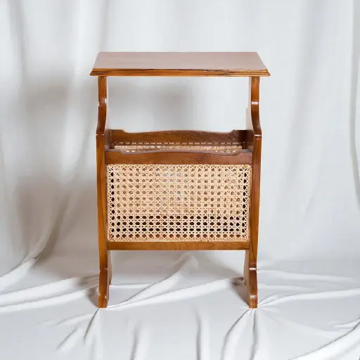 VENA MAGAZINE HOLDER